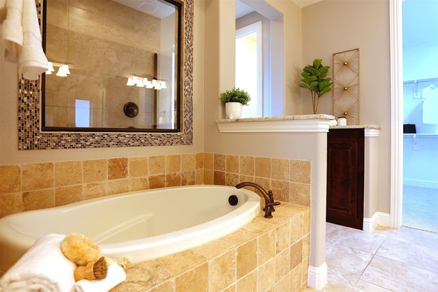 6119 Mulholland Drive, Irving, TX 75039