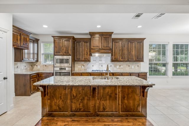 6119 Mulholland Drive, Irving, TX 75039