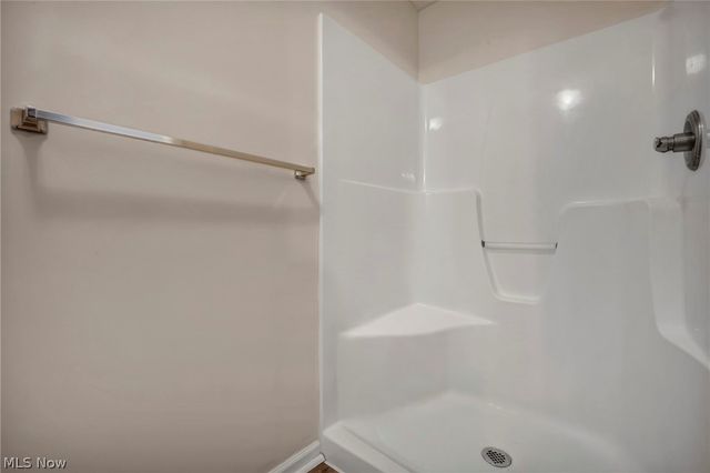 2066 Liberty Road, Stow, OH 44224