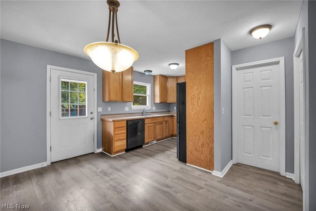 2066 Liberty Road, Stow, OH 44224