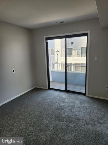 5004 TRACY CT, Voorhees, NJ 08043