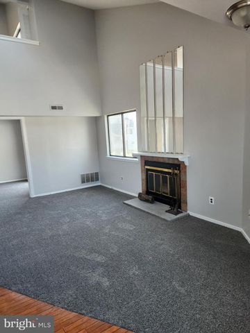 5004 TRACY CT, Voorhees, NJ 08043