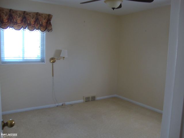 26371 Bryan Street, Roseville, MI 48066