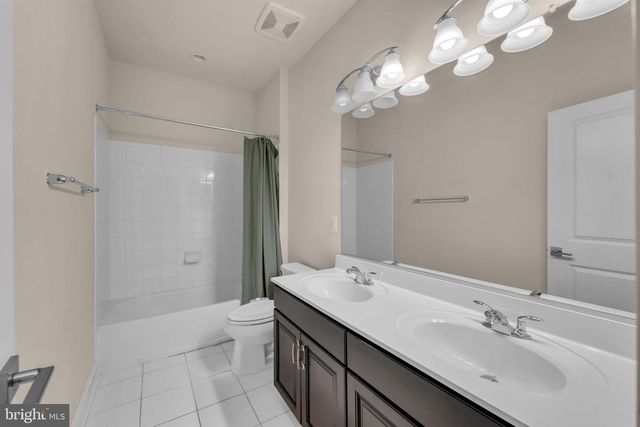 43157 CLARENDON SQ, Ashburn, VA 20148