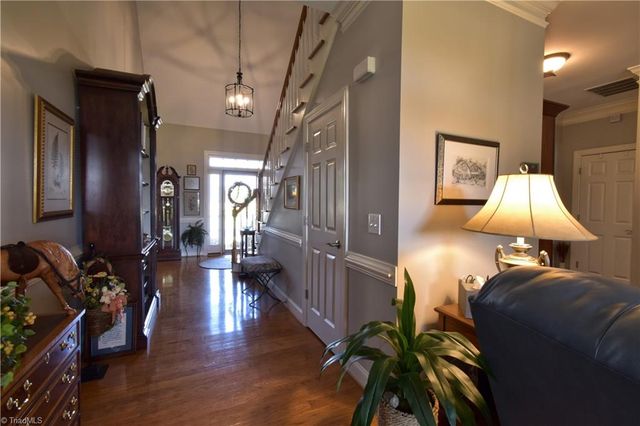 1008 Keswick Lane, Clemmons, NC 27012