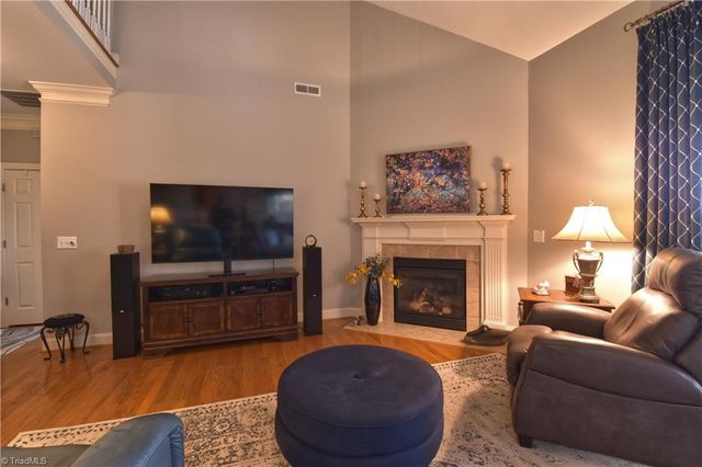 1008 Keswick Lane, Clemmons, NC 27012