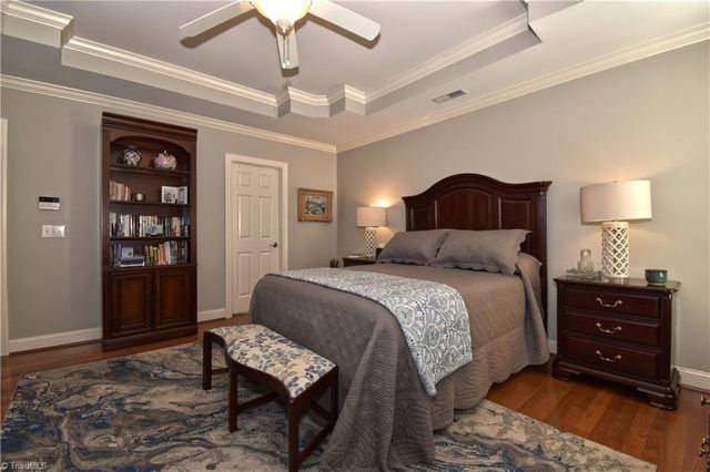 1008 Keswick Lane, Clemmons, NC 27012
