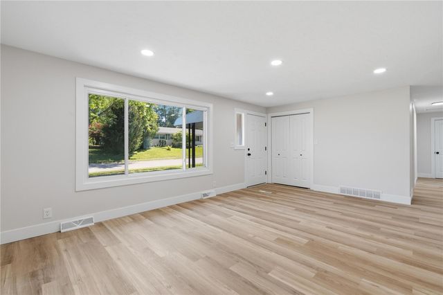 1231 Kevin Drive, Fairborn, OH 45324