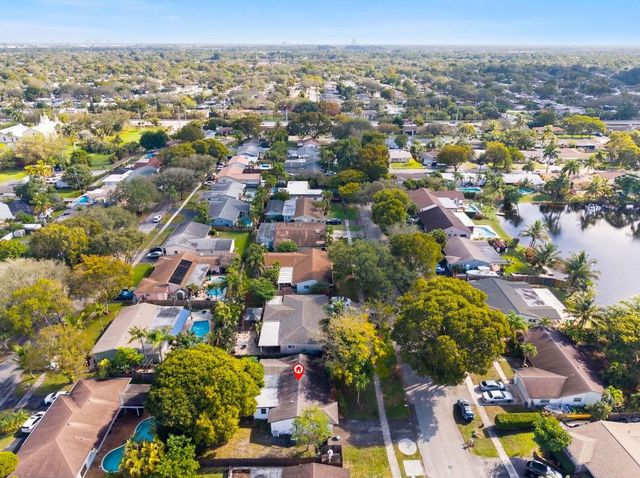 10213 SW 51st Street Street, Cooper City, FL 33328