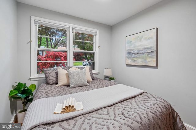 10015 GRAYSON AVE, Silver Spring, MD 20901