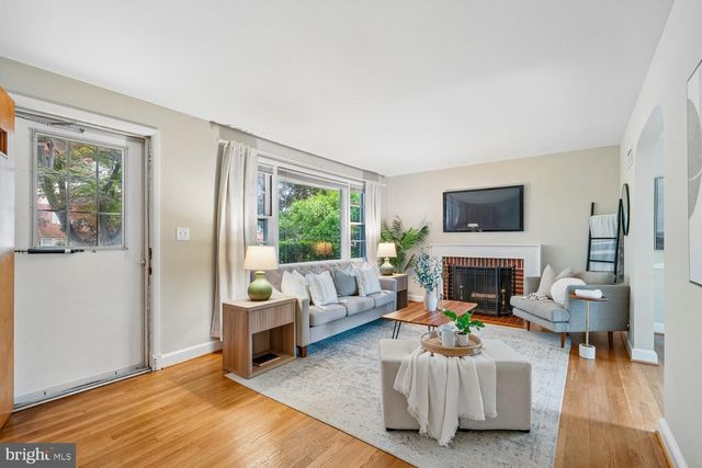 10015 GRAYSON AVE, Silver Spring, MD 20901
