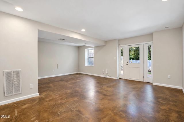 2860 Wycliff Road, Raleigh, NC 27607