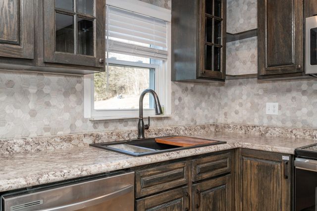 17 Valleyview Circle, Alexandria, KY 41001