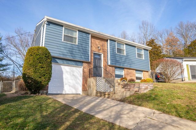 17 Valleyview Circle, Alexandria, KY 41001