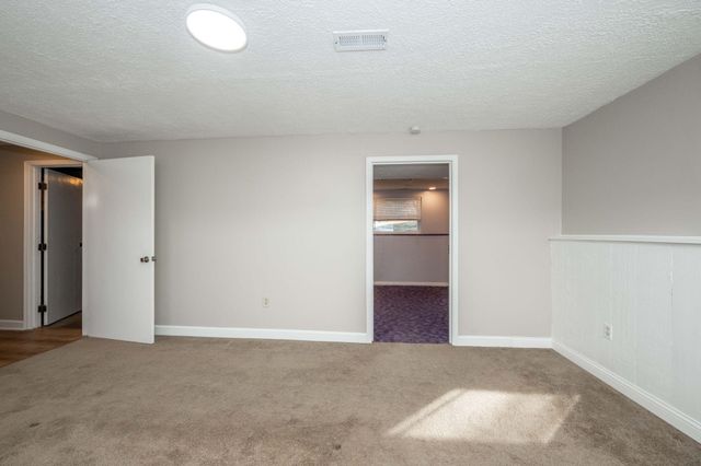 17 Valleyview Circle, Alexandria, KY 41001