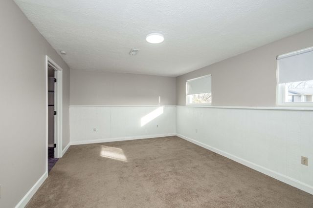 17 Valleyview Circle, Alexandria, KY 41001