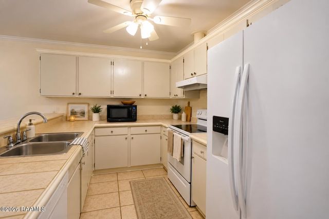 3500 E Simcoe Street 70, Lafayette, LA 70501