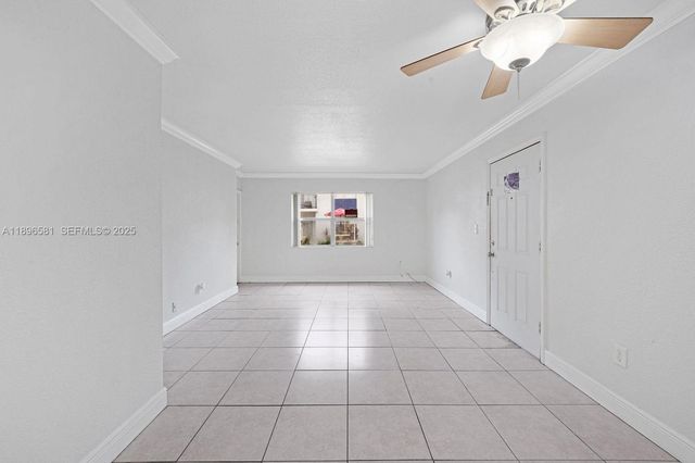 8005 W Six Avenue B, Hialeah, FL 33014
