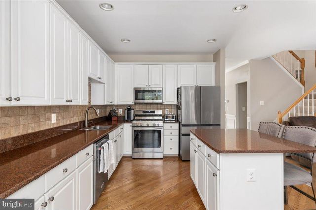 20839 MIRANDA FALLS SQ, Sterling, VA 20165
