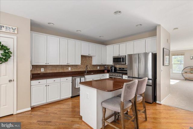 20839 MIRANDA FALLS SQ, Sterling, VA 20165