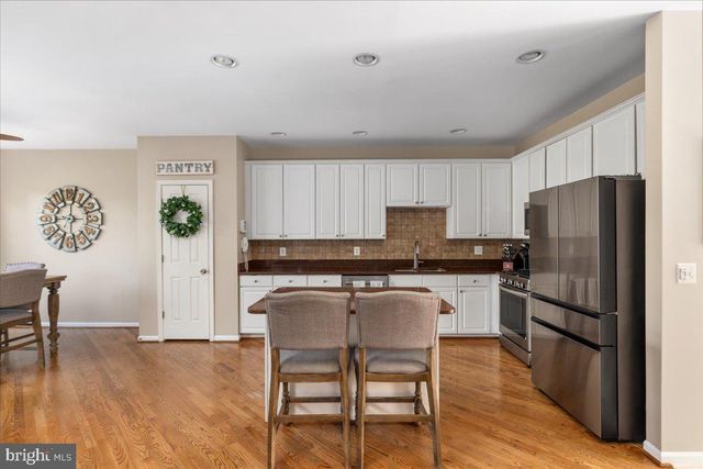 20839 MIRANDA FALLS SQ, Sterling, VA 20165