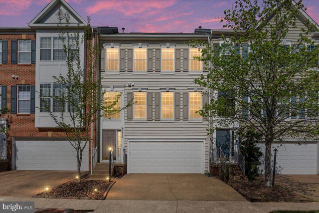 20839 MIRANDA FALLS SQ, Sterling, VA 20165