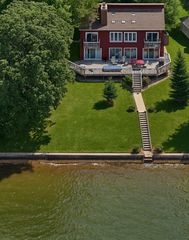 3321 N Bayview Lane, Mchenry, IL 60051