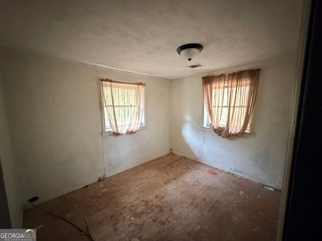 1966 NW LAKE ROCKAWAY Road, Conyers, GA 30012