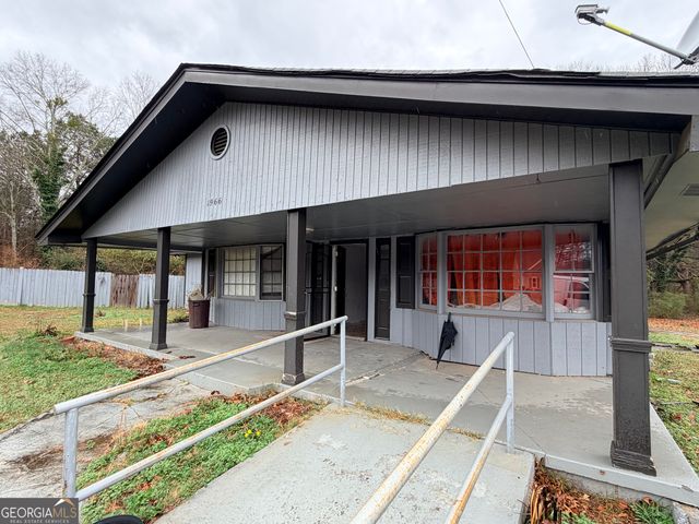 1966 NW LAKE ROCKAWAY Road, Conyers, GA 30012