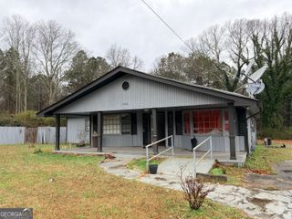 1966 NW LAKE ROCKAWAY Road, Conyers, GA 30012