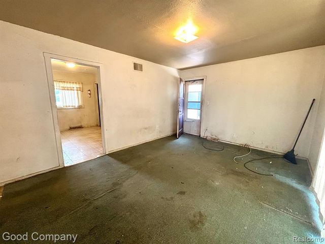 31788 Arenac Court, Westland, MI 48186