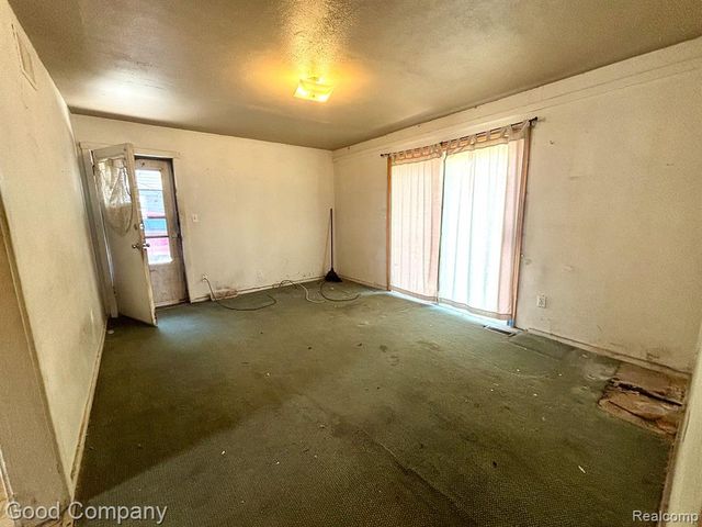 31788 Arenac Court, Westland, MI 48186