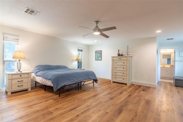 12705 PARK BOULEVARD, Seminole, FL 33776