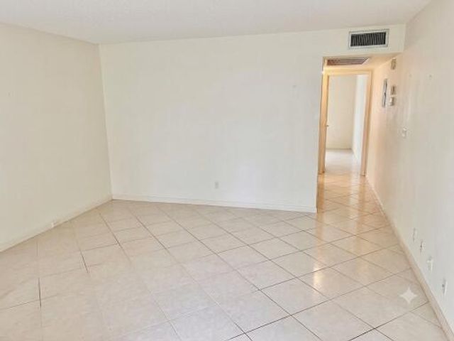 1015 Ainslie A Drive, Boca Raton, FL 33434