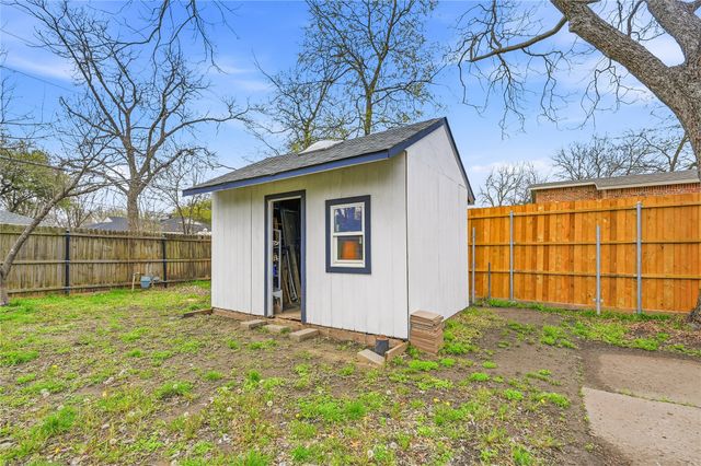 3111 Andrea Lane, Dallas, TX 75228