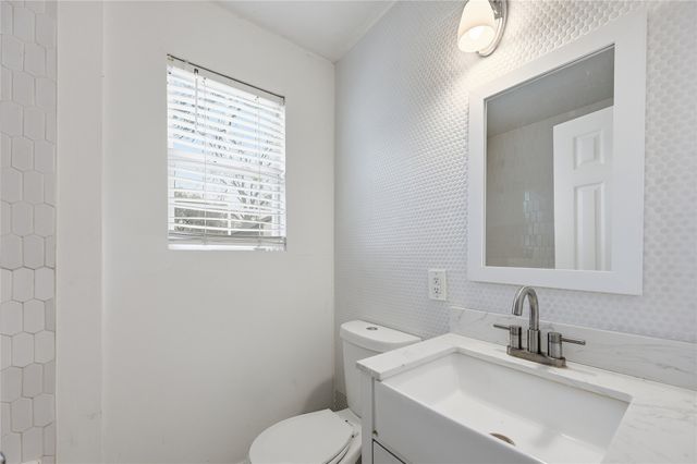 3111 Andrea Lane, Dallas, TX 75228