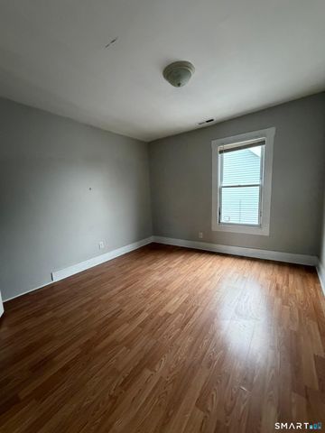 168 Lloyd Street, New Haven, CT 06511