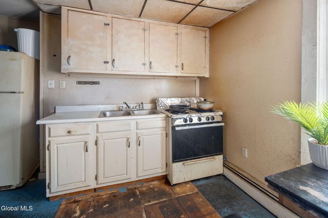 27 S Main Street, Mechanicville, NY 12118