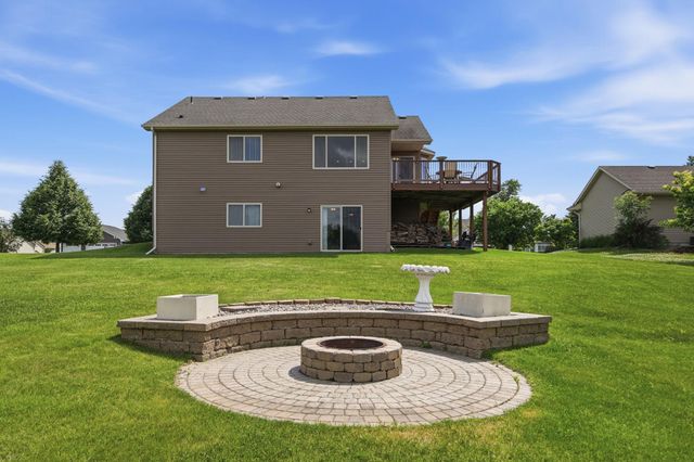 12720 314th Street, Lindstrom, MN 55045