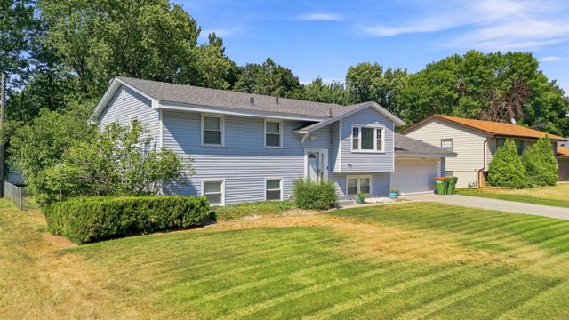 515 Westby Drive NE, Spring Lake Park, MN 55432