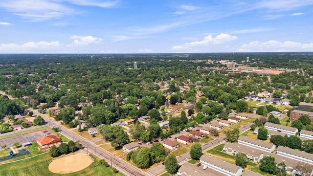515 Westby Drive NE, Spring Lake Park, MN 55432