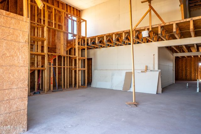 13529 VALLE SPAIN Way, San Elizario, TX 79849