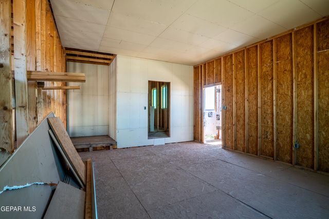 13529 VALLE SPAIN Way, San Elizario, TX 79849