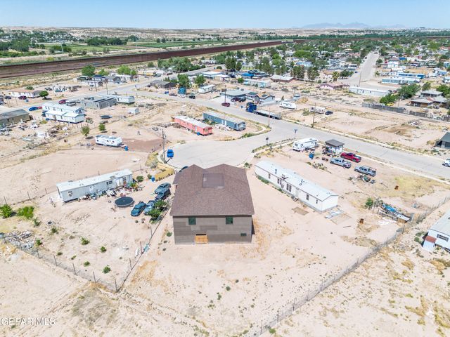 13529 VALLE SPAIN Way, San Elizario, TX 79849