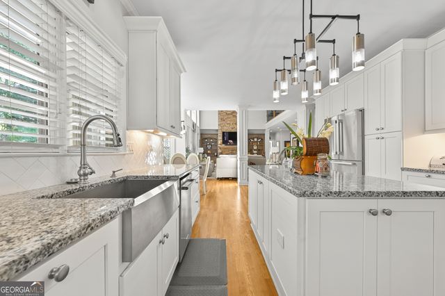 2183 Floral Ridge Drive, Dacula, GA 30019