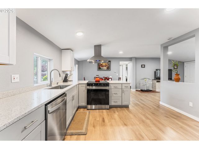 13115 Se FOSTER Rd 4, Portland, OR 97236