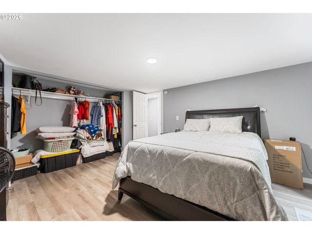 13115 Se FOSTER Rd 4, Portland, OR 97236
