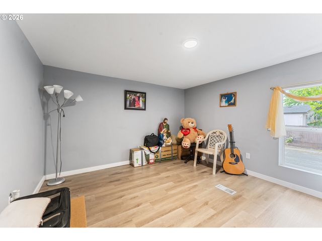 13115 Se FOSTER Rd 4, Portland, OR 97236