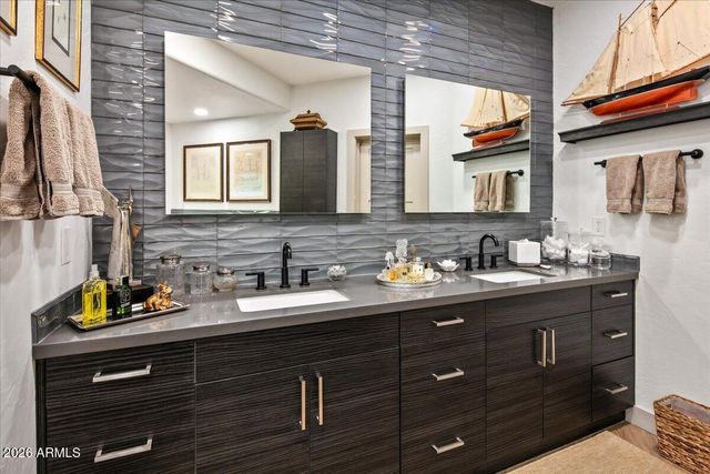 35007 N SUNSET Trail, Carefree, AZ 85377