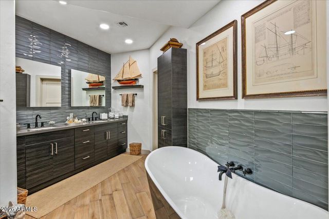 35007 N SUNSET Trail, Carefree, AZ 85377